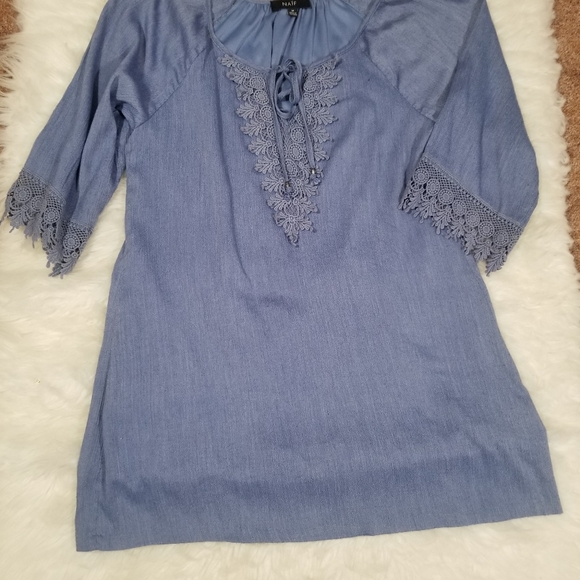 Naif blue crochet accent dress. Size M - Picture 5 of 8